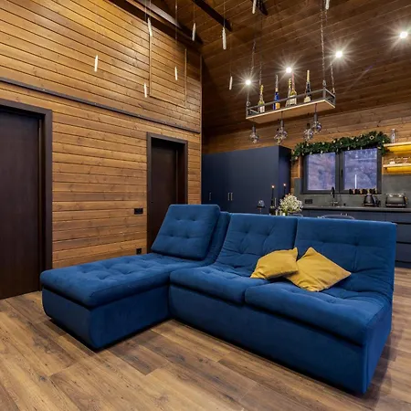 Σαλέ стожари, Stozhary Verkhneye Sinevidnoye